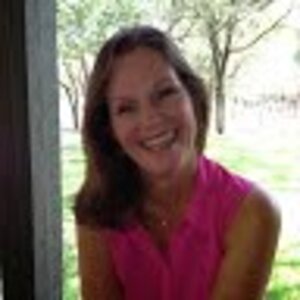 Linda Owen's profile photo