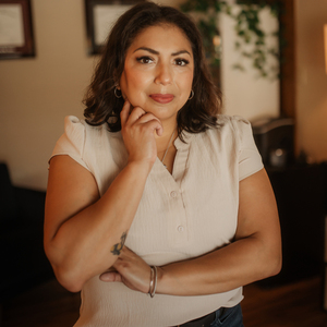 Chloe Cox's profile photo