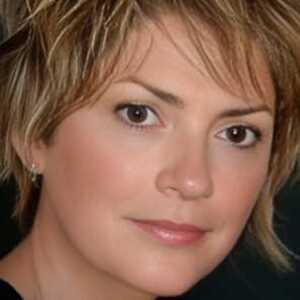 Robin Witham- Curry's profile photo