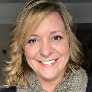 Laura Peterson's profile photo