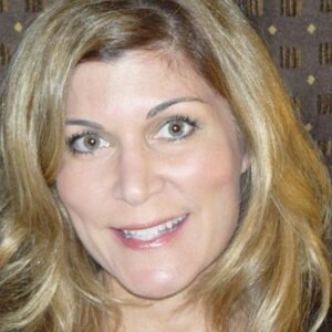 Lynne McRae's profile photo