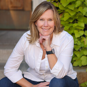 Christine Taylor's profile photo