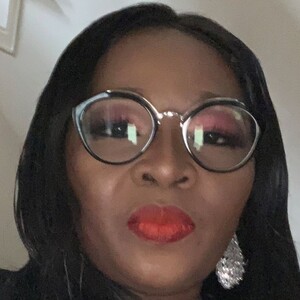 Lara Adeyemi's profile photo