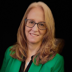 Marianne Falk