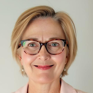 Sara Darling's profile photo