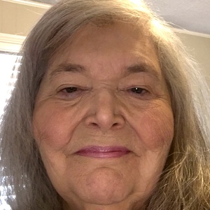 Rebecca Waters's profile photo