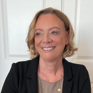 Donna Seavey's profile photo