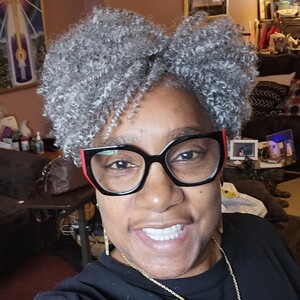 Toni Bell's profile photo