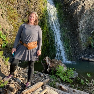 Julie Ross's profile photo