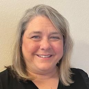 Elizabeth Page's profile photo