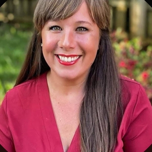 Rebecca Hunter's profile photo