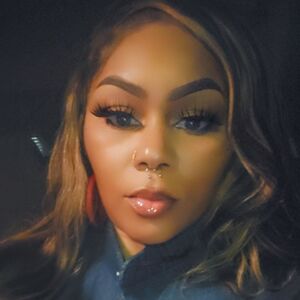 Lynn Harris's profile photo