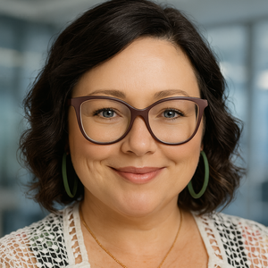 Sara Bates