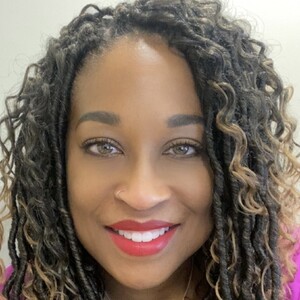 Felicia Douville's profile photo