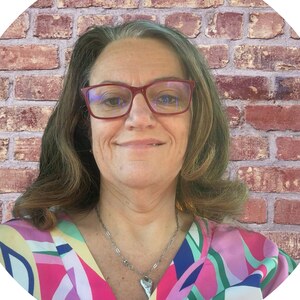 Sandy Davis's profile photo