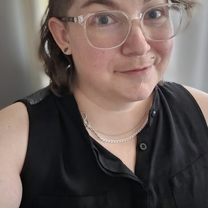 Stephanie Grover's profile photo