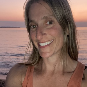 Mara Yamshon's profile photo