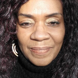 Sandra Hinton's profile photo