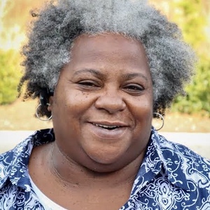 Eva Watts's profile photo