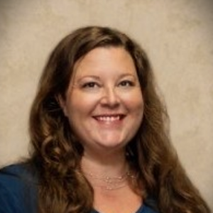 Elizabeth Miller's profile photo