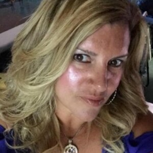 Iris Loira-Carrero's profile photo