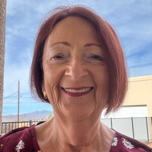 Elizabeth Parchoc's profile photo
