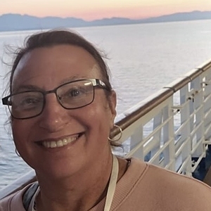 Lori Wetzel's profile photo