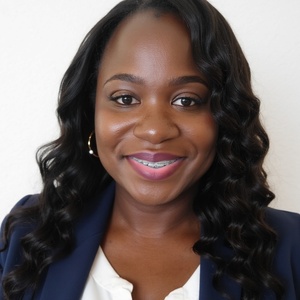 Jennifer Lake's profile photo