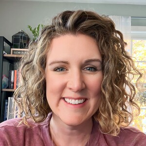 Jaclyn Wallen's profile photo