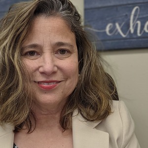 Lori Verduzco's profile photo