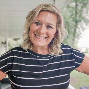 Lindsay Moore's profile photo