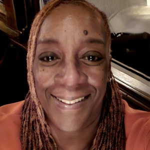 Angela Richardson's profile photo