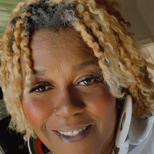 Robin Clark's profile photo