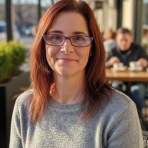 Sue Hull's profile photo