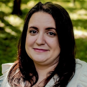 Lisa Kirby's profile photo