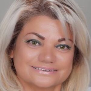 Yasaman Sharifi's profile photo