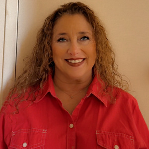 Leah Dean's profile photo
