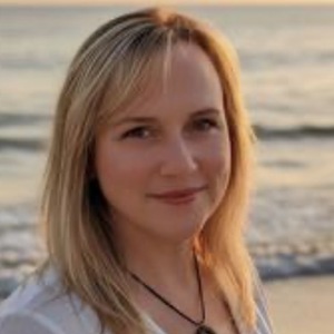 Renee Woodring's profile photo