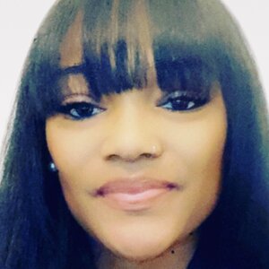 Carrie McGee's profile photo