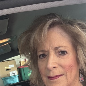 Carmen Royall's profile photo