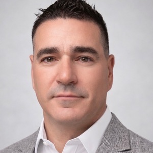 Julio Enriquez Torres's profile photo