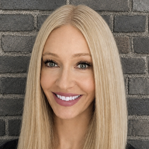 Holly Hanson's profile photo