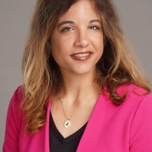 Julie Mouton's profile photo