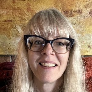 Suzanne Vickers's profile photo