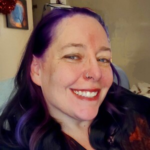 Elizabeth Douglas's profile photo