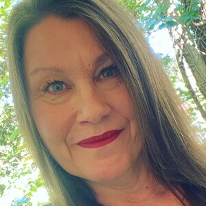 Apryl Carlington's profile photo